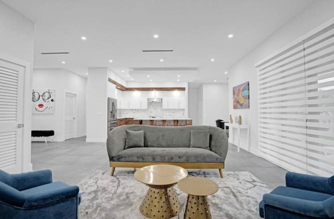 Photo of Livingroom in Sunset