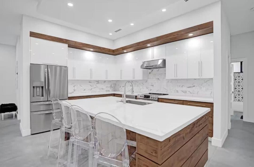 Photo of Kitchen in Sunset