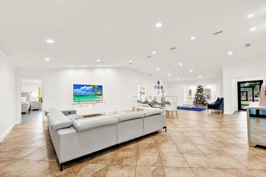 Photo of Livingroom in Rural Estates