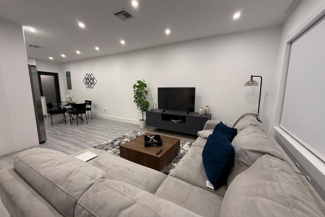 Photo of Livingroom in The Roads