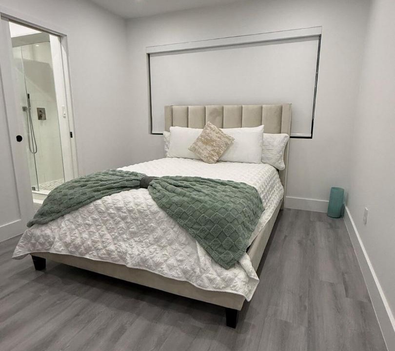 Photo of Bedroom in The Roads