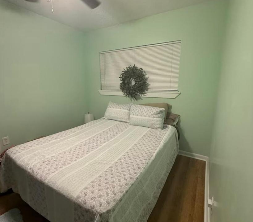 Photo of Bedroom in Blountstown
