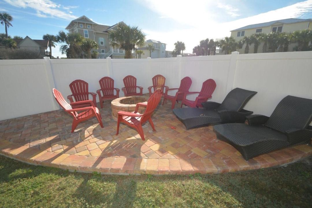 Photo of Patio Balcony in Marineland Acres