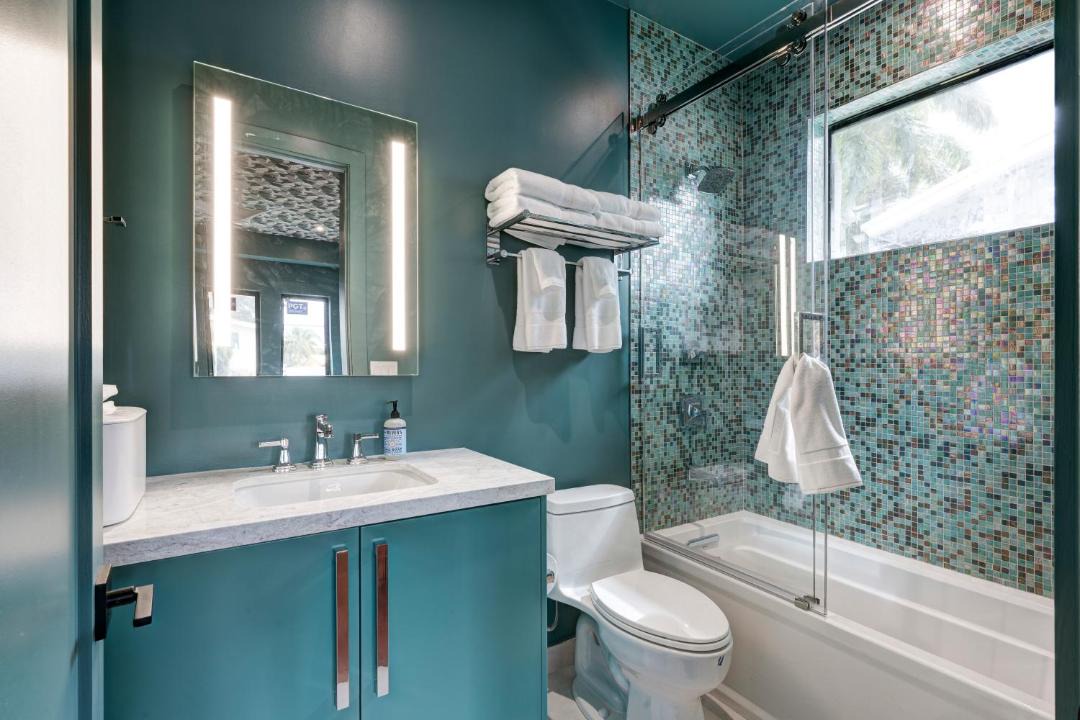 Photo of Bathroom in Lauderdale Isles