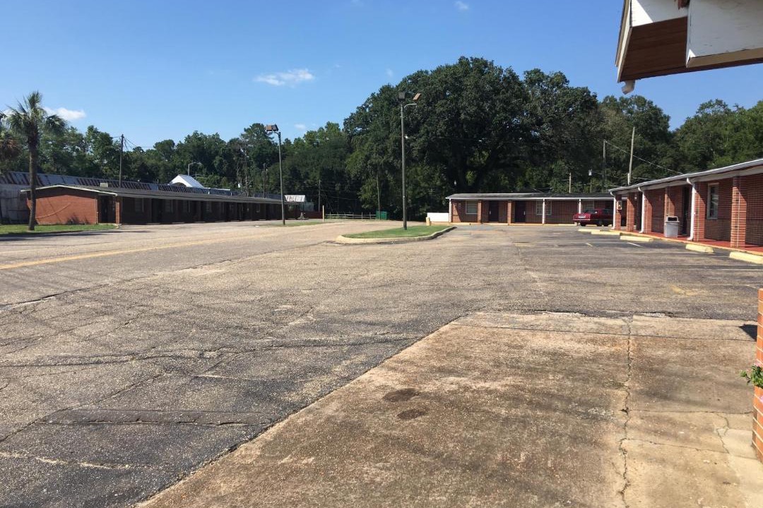 Photo of Others in Marianna