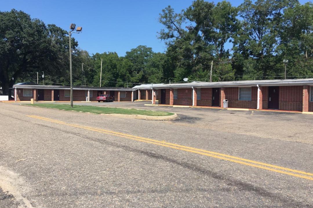 Photo of Buildings in Marianna