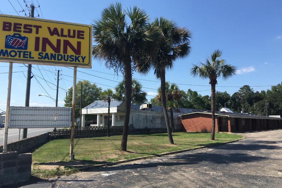 Photo of Others in Marianna