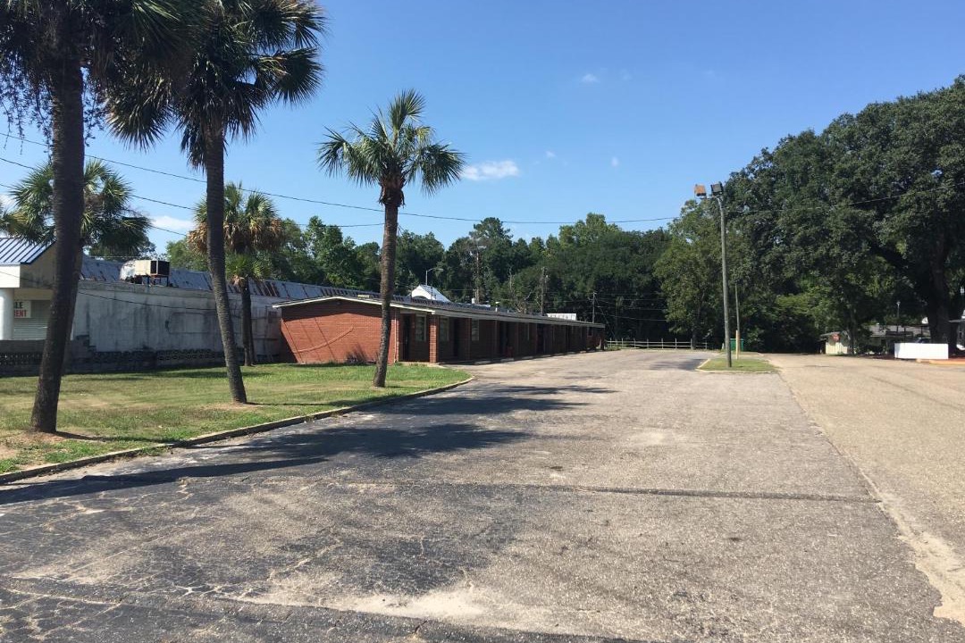 Photo of Others in Marianna