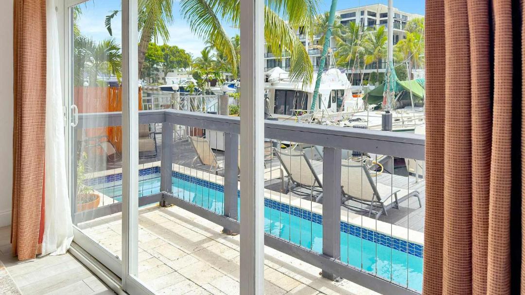 Photo of Patio Balcony in Hendricks and Venice Isles