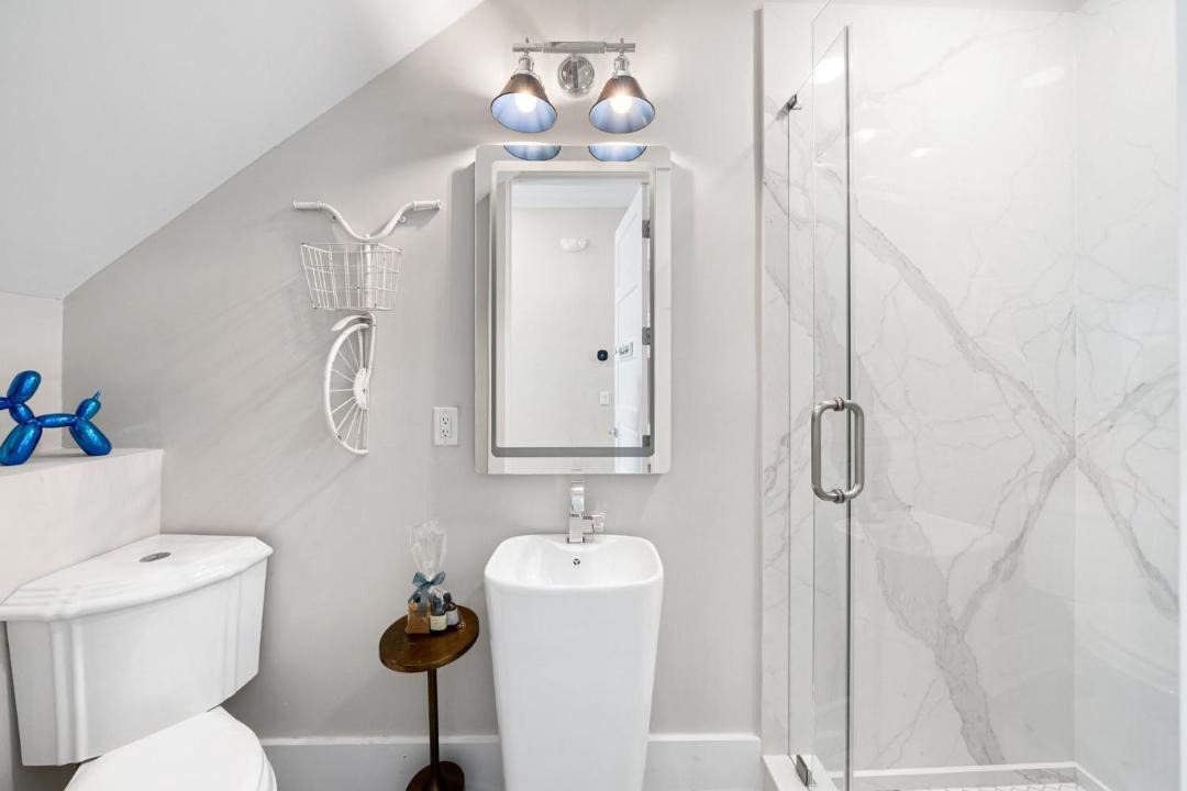 Photo of Bathroom in Crescent Beach