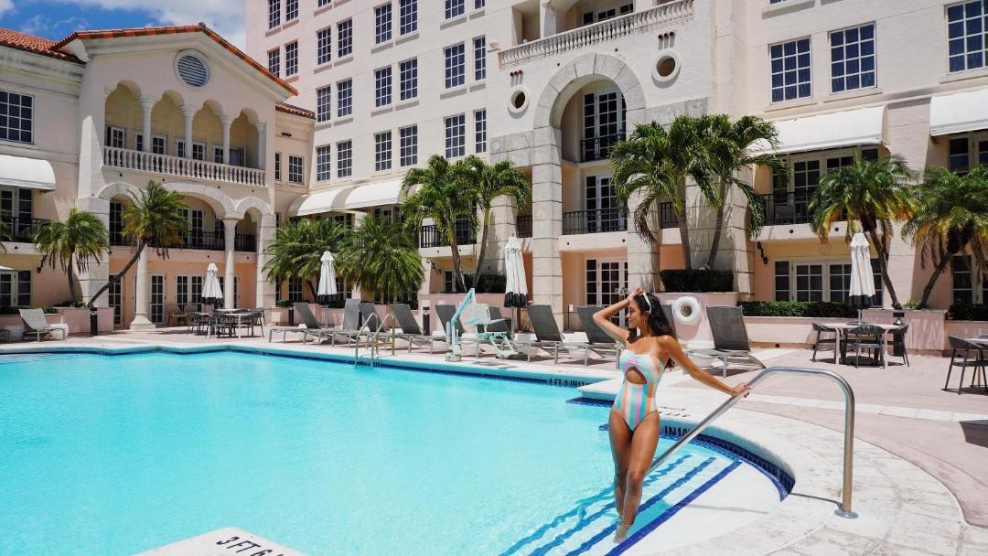 Photo of Others in Coral Gables Section