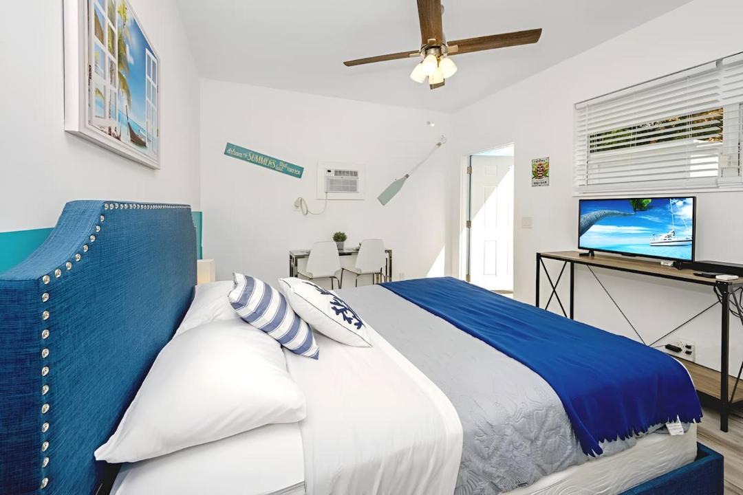Photo of Bedroom in South Lake