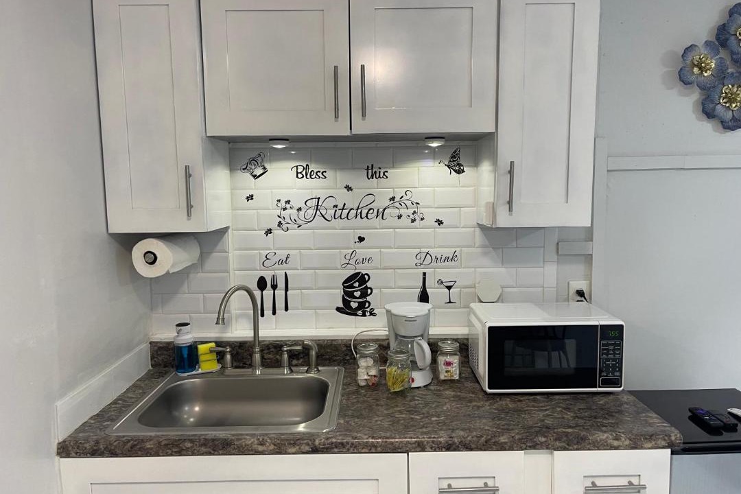 Photo of Kitchen in Bearss Plaza