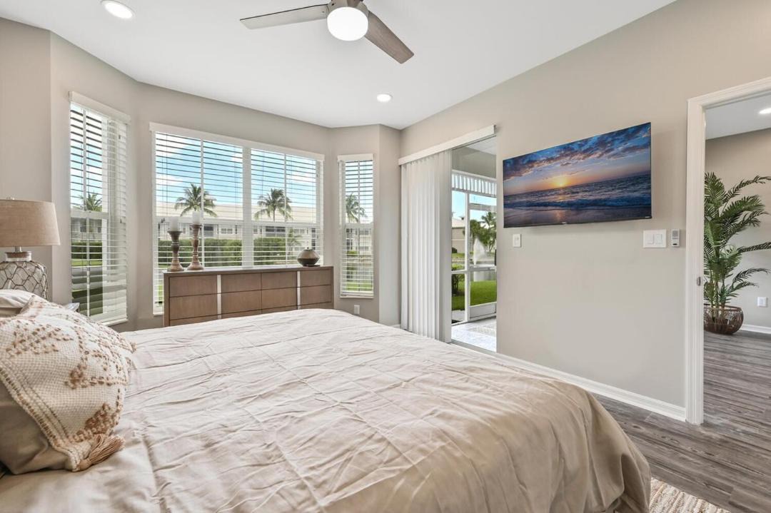 Photo of Bedroom in Naples