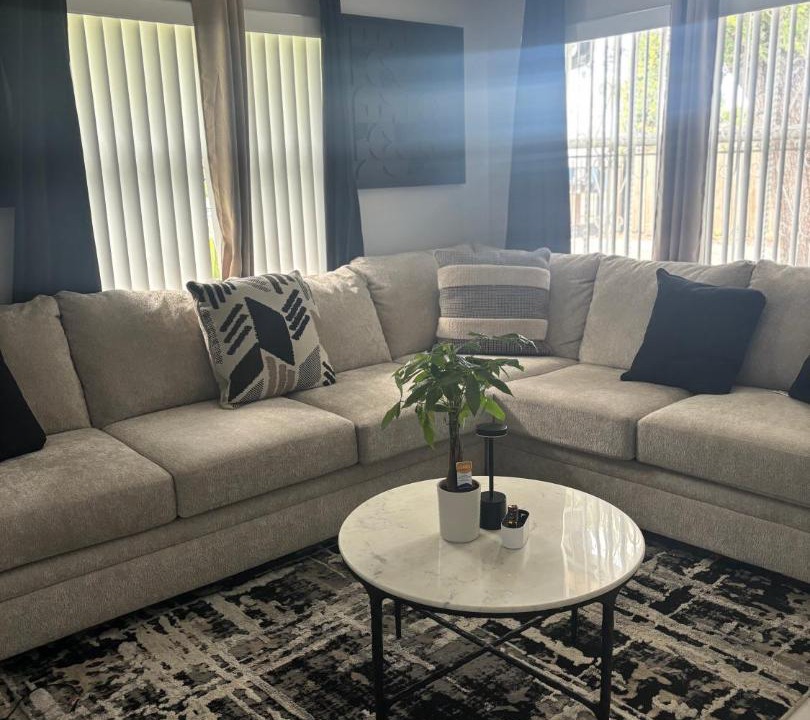 Photo of Livingroom in West Little River