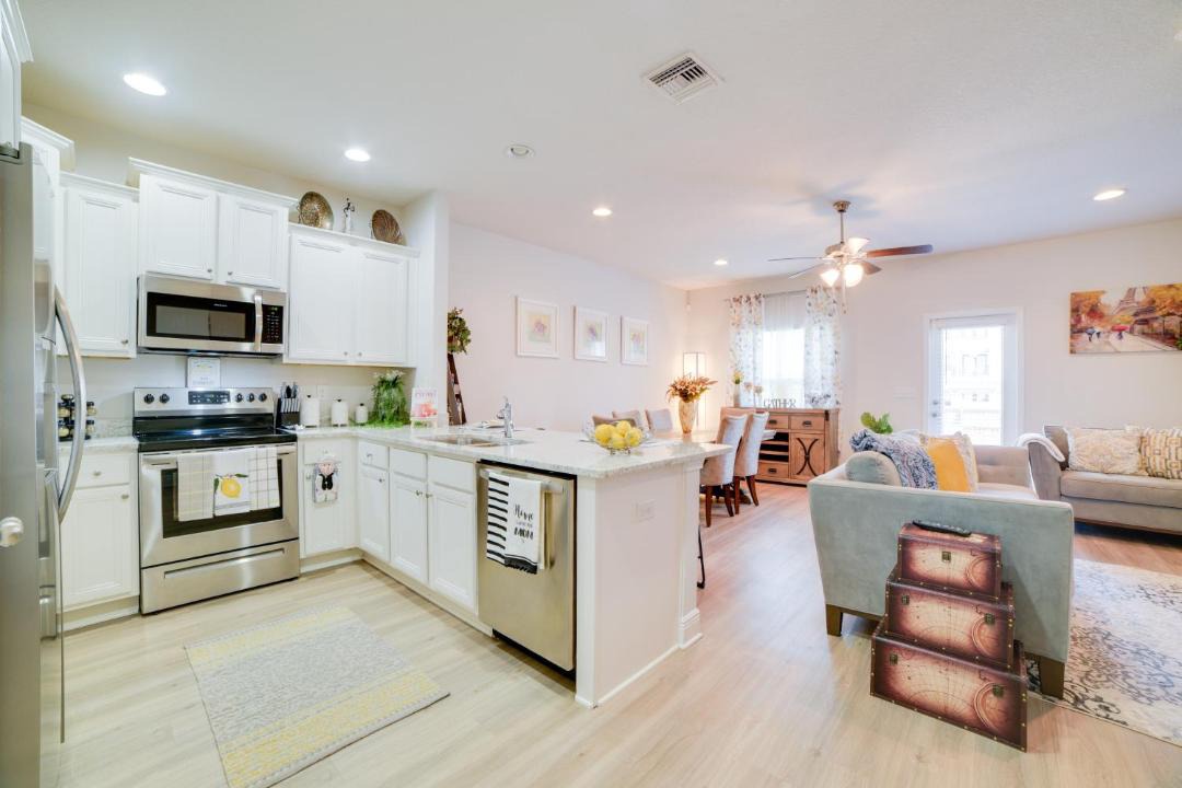 Photo of Kitchen in Upper Grand Lagoon