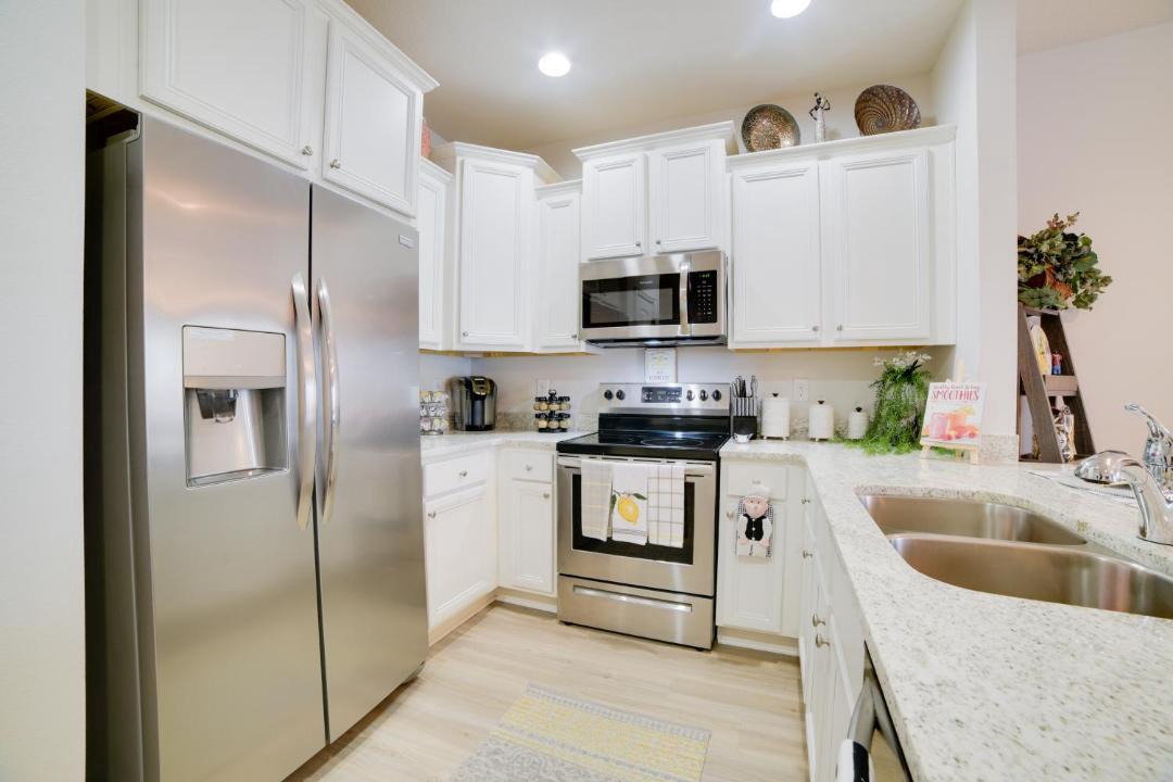 Photo of Kitchen in Upper Grand Lagoon