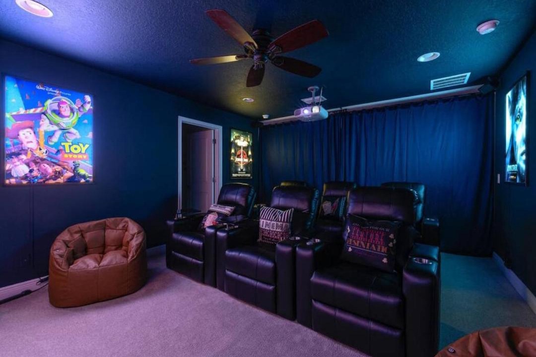 Photo of Livingroom in Ballast Point