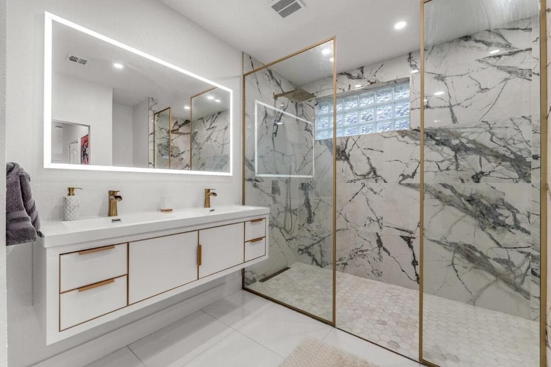 Photo of Bathroom in Tamiami