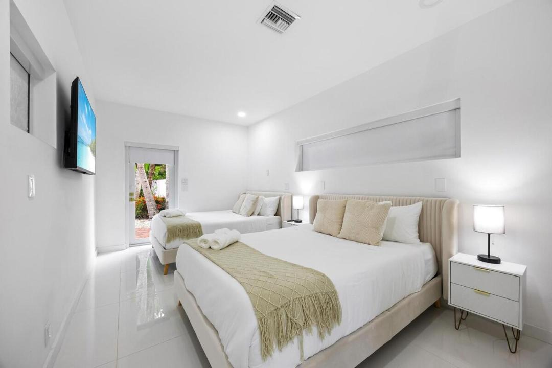 Photo of Bedroom in Tamarac