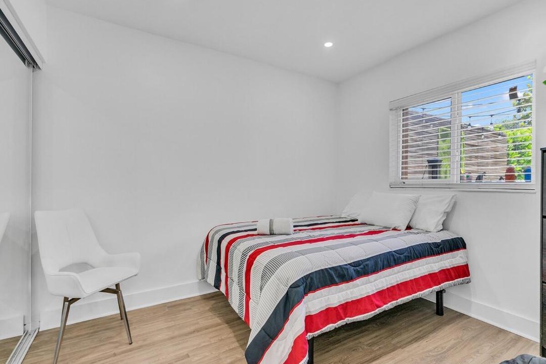 Photo of Bedroom in Kendale Lakes