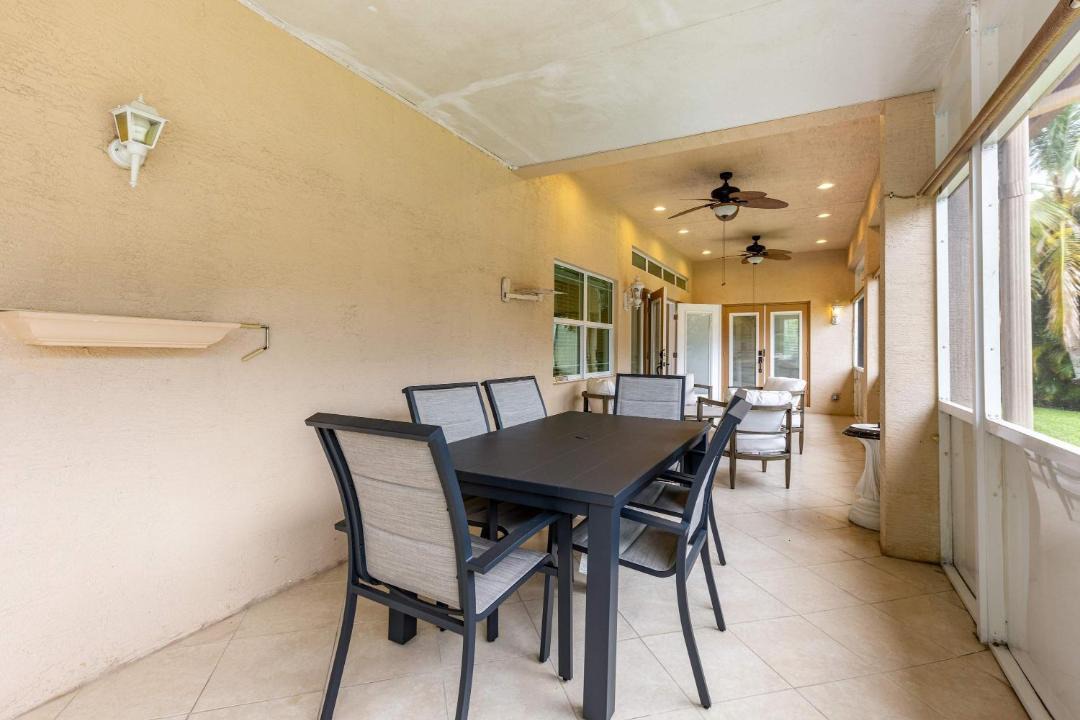 Photo of Patio Balcony in Cloud Lake
