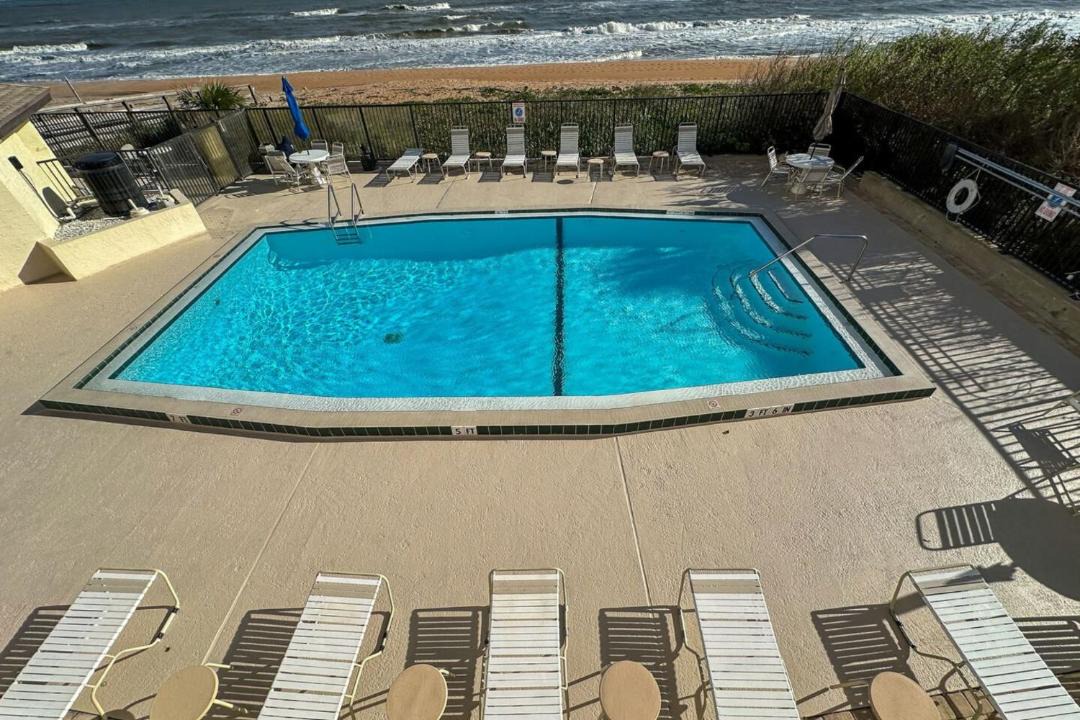 Photo of Patio Balcony in Ormond-by-the-Sea