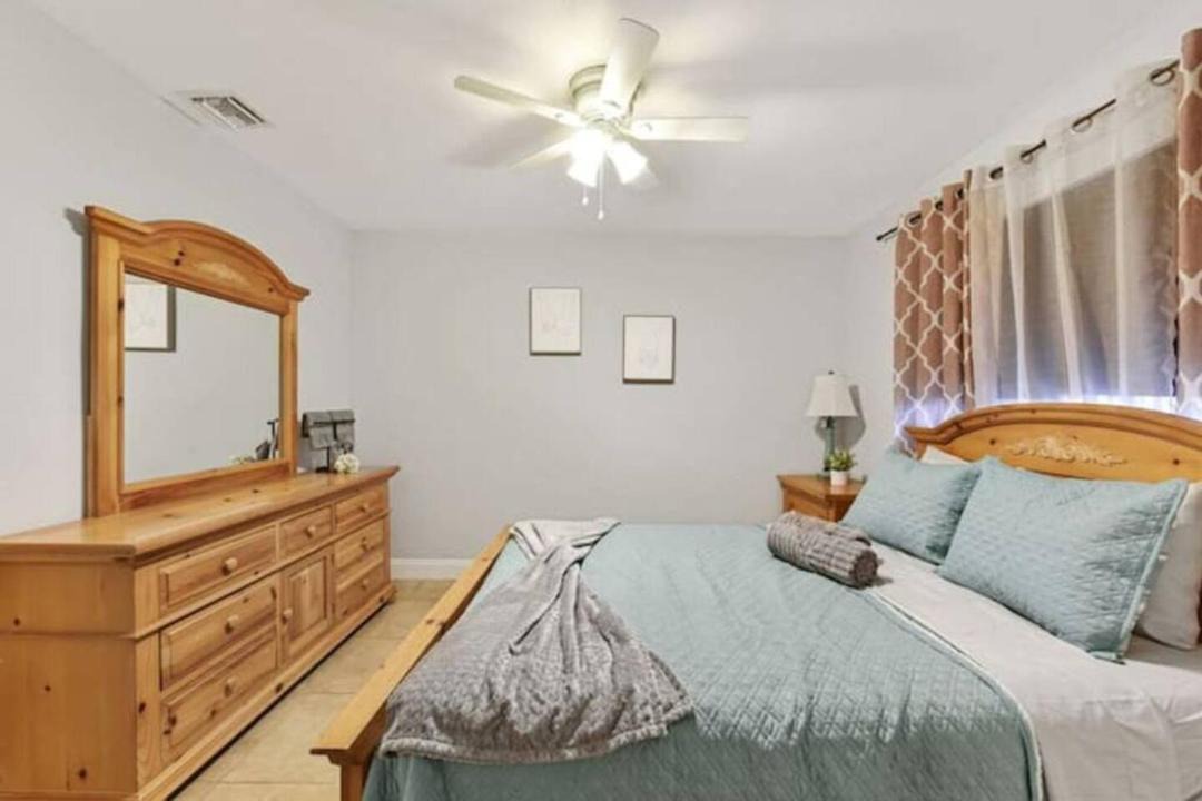 Photo of Bedroom in Highland Garden