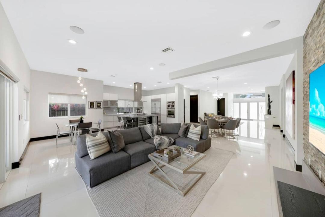 Photo of Livingroom in Tamiami