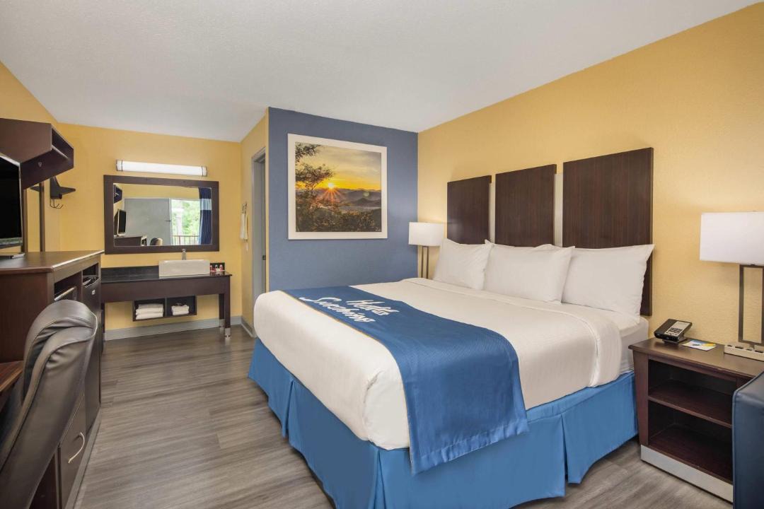 Photo of Bedroom in Muscle Shoals