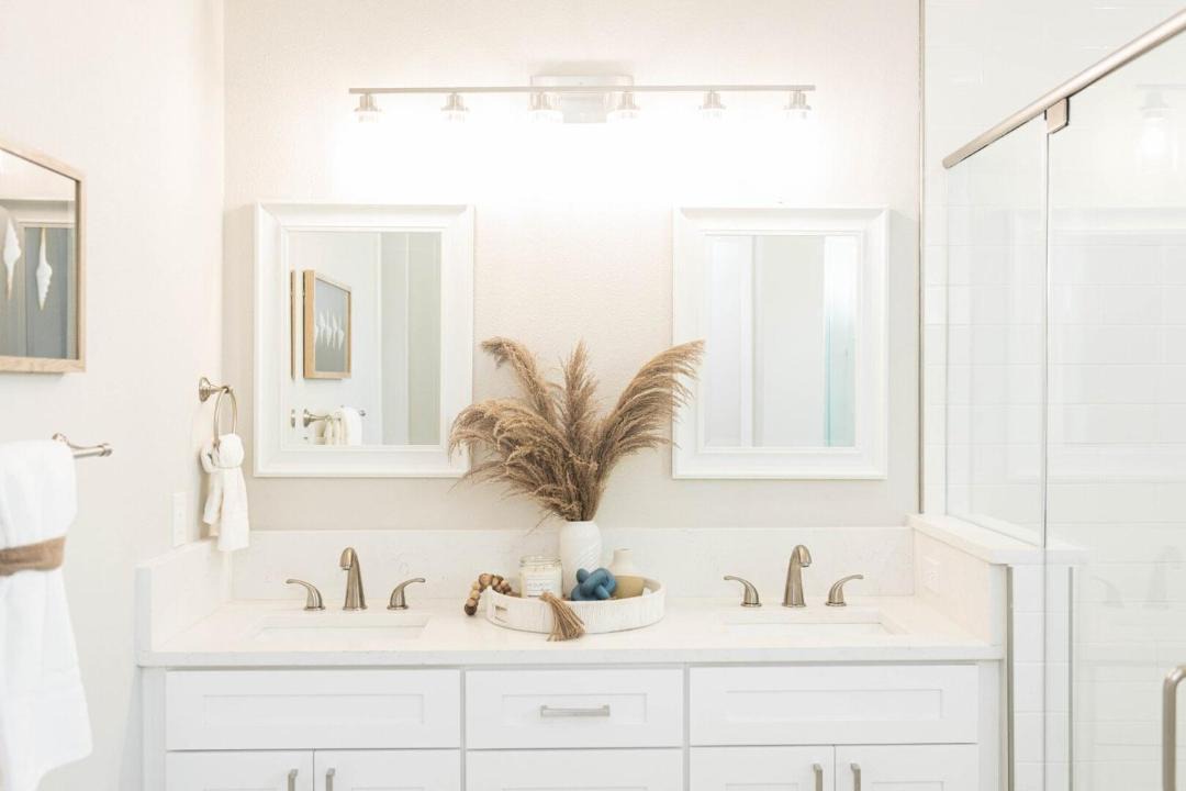 Photo of Bathroom in Cape Caneveral Beach Gardens