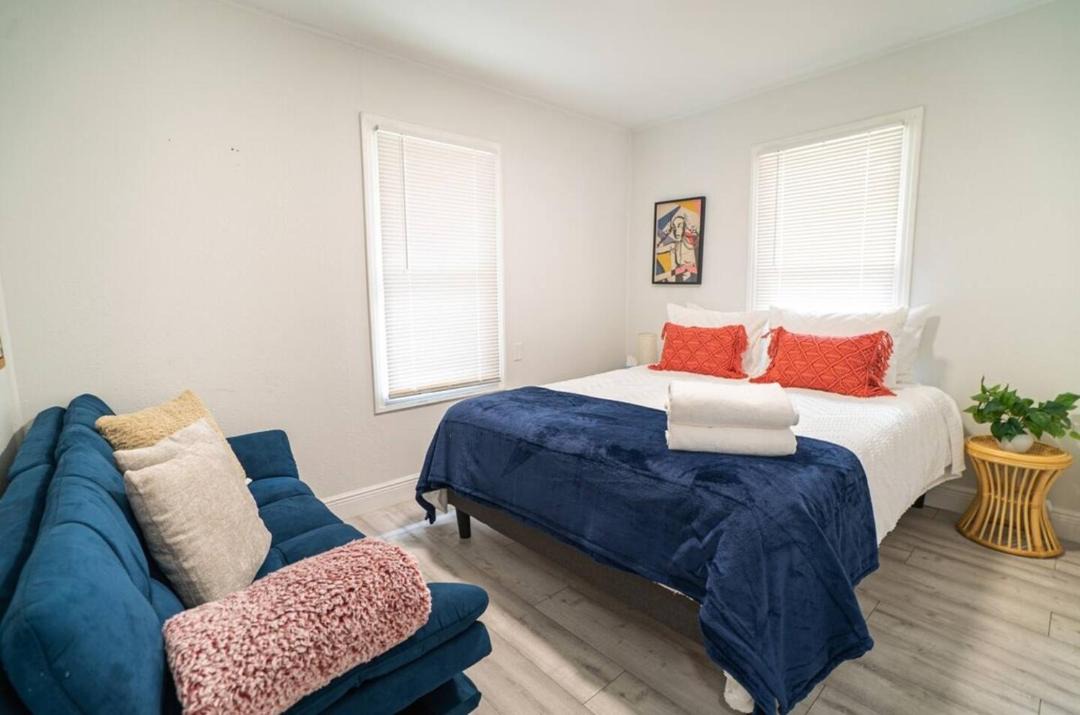 Photo of Bedroom in Carrollwood
