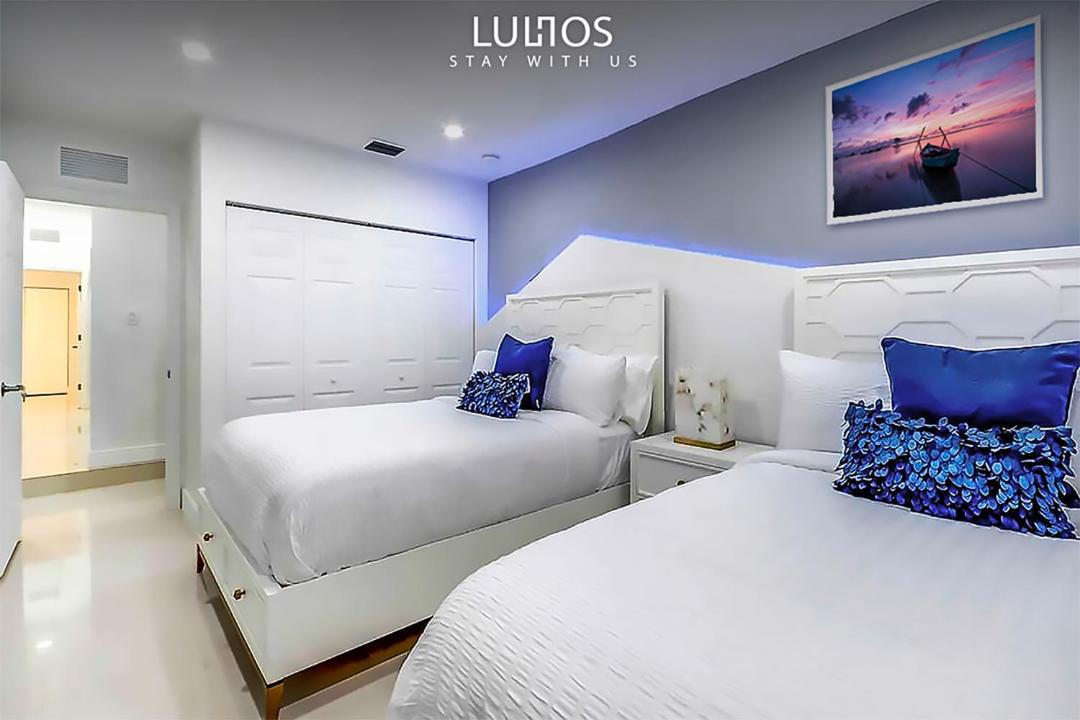 Photo of Bedroom in Ludlam