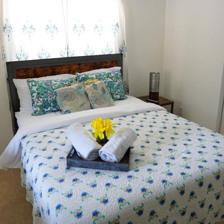 Photo of Bedroom in Carver City - Lincoln Gardens