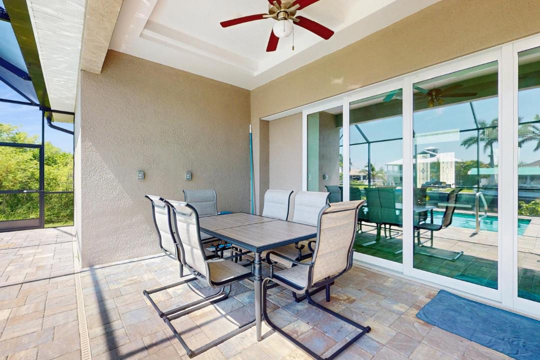 Photo of Patio Balcony in Gulf Cove