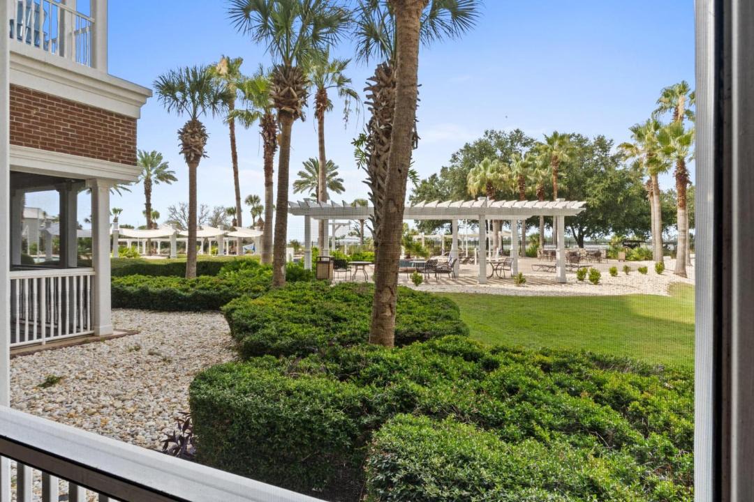 Photo of Patio Balcony in Upper Grand Lagoon