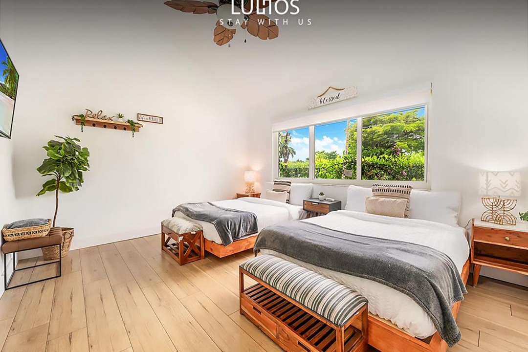 Photo of Bedroom in Ludlam