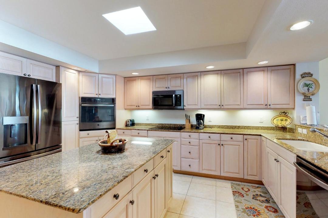 Photo of Kitchen in Redington Beach