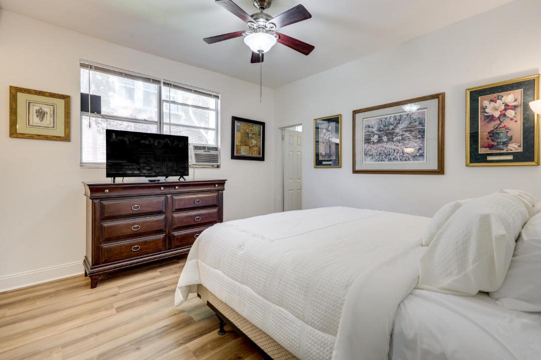 Photo of Bedroom in Riverside