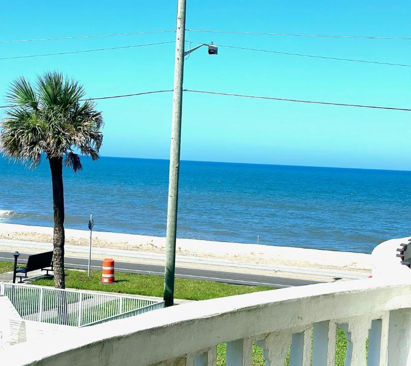 Photo of Patio Balcony in Ormond-by-the-Sea