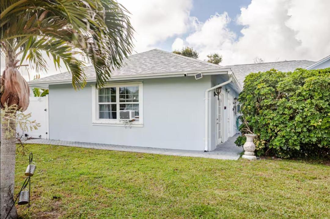 Photo of Others in Florida Ridge