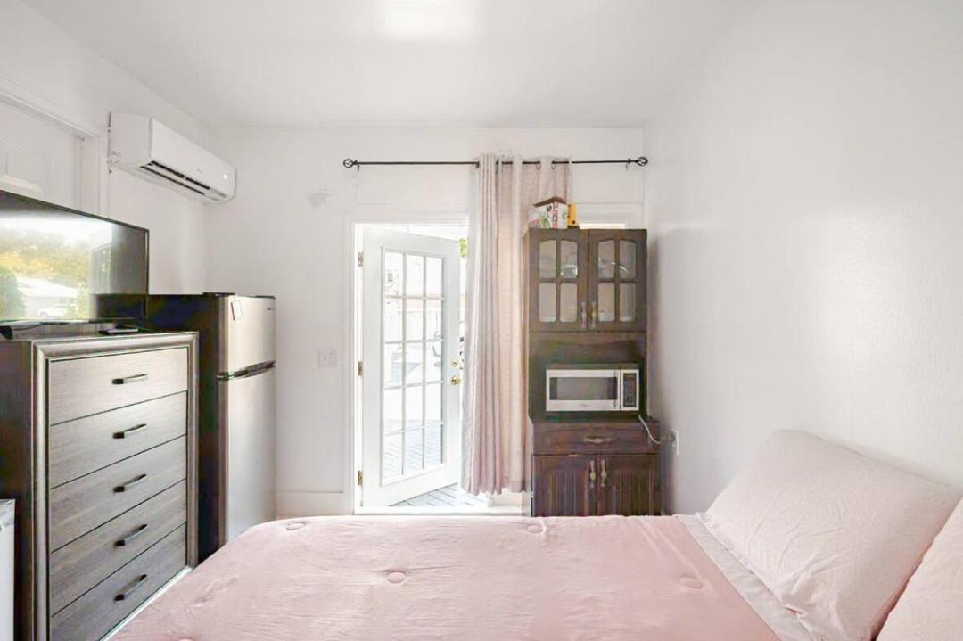 Photo of Bedroom in Florida Ridge