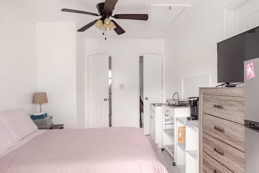 Photo of Bedroom in Florida Ridge