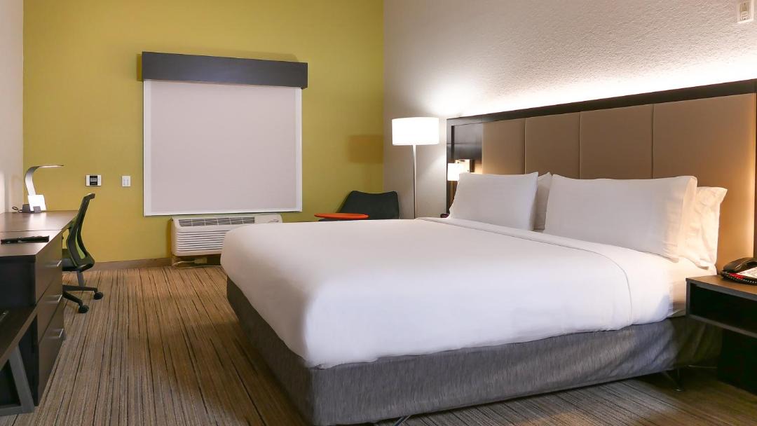 Photo of Bedroom in St. Petersburg - Clearwater