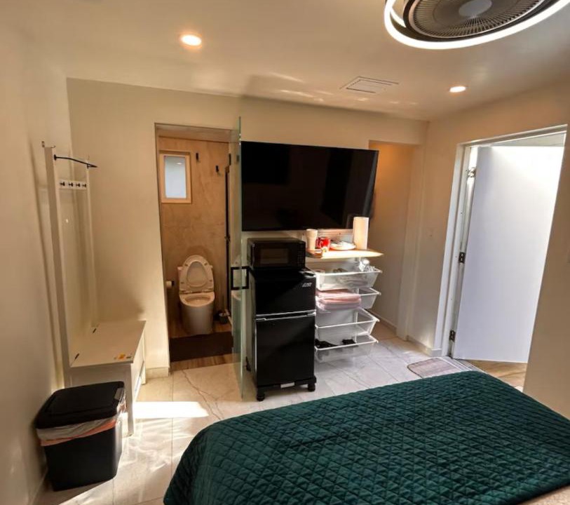 Photo of Bedroom in Allapattah