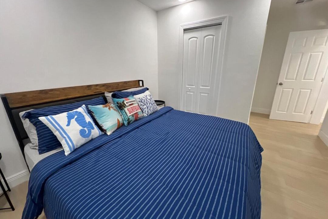 Photo of Bedroom in North Hyde Park