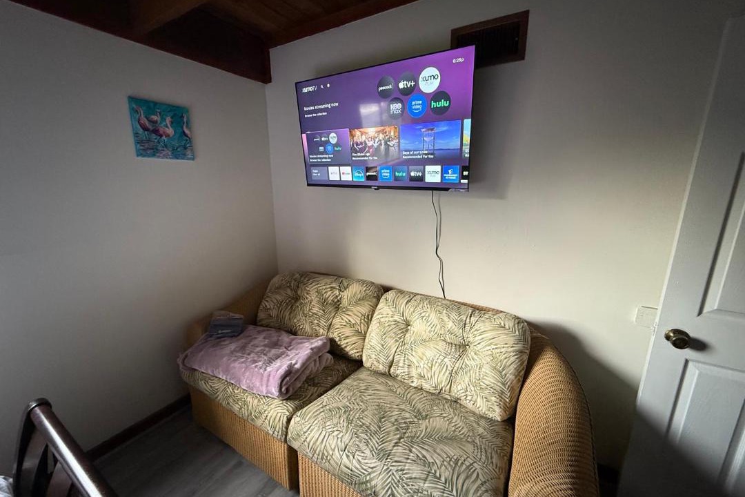 Photo of Livingroom in Indian River Estates