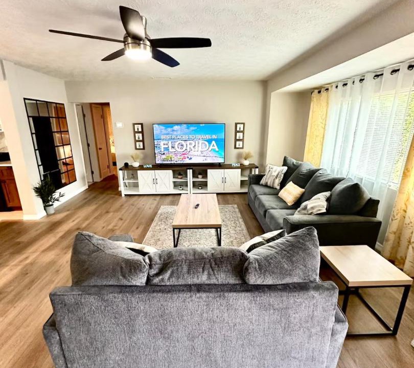 Photo of Livingroom in South Sarasota