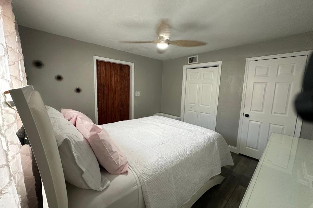 Photo of Bedroom in DeLand