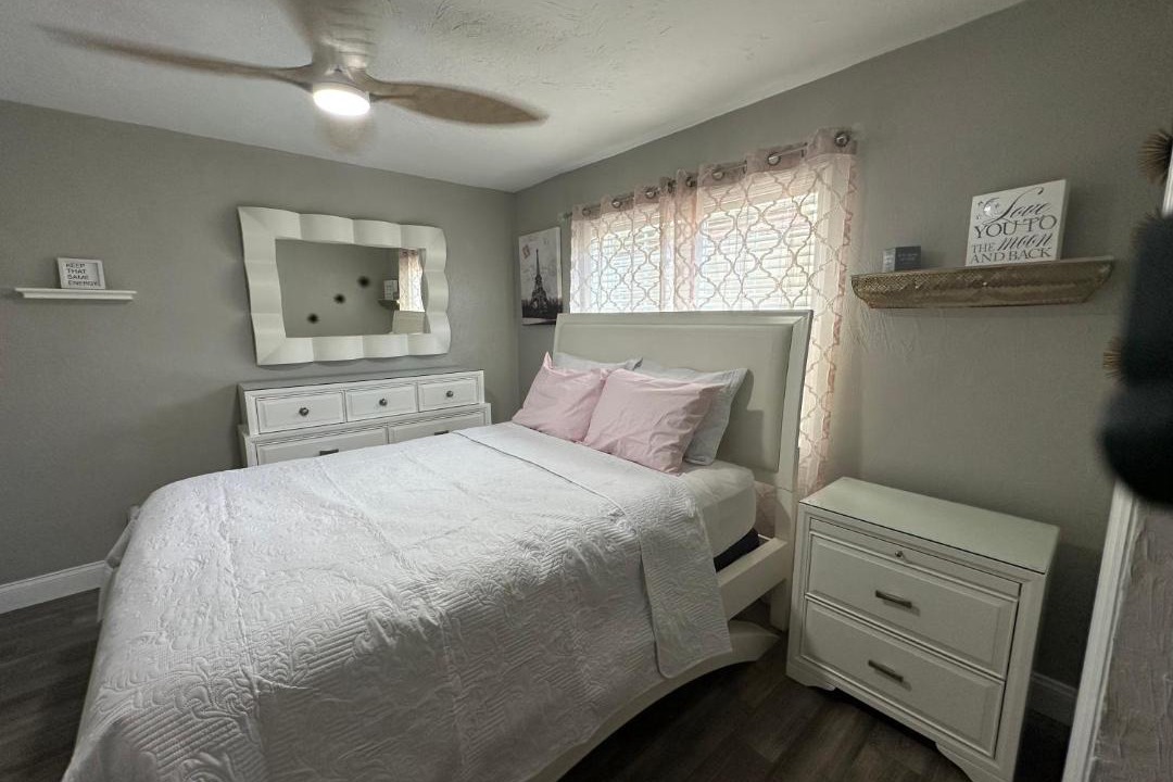 Photo of Bedroom in DeLand